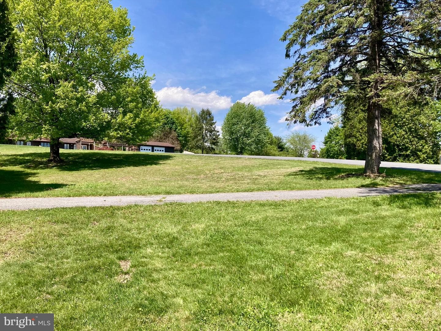 13 Sunrise Drive photo 35