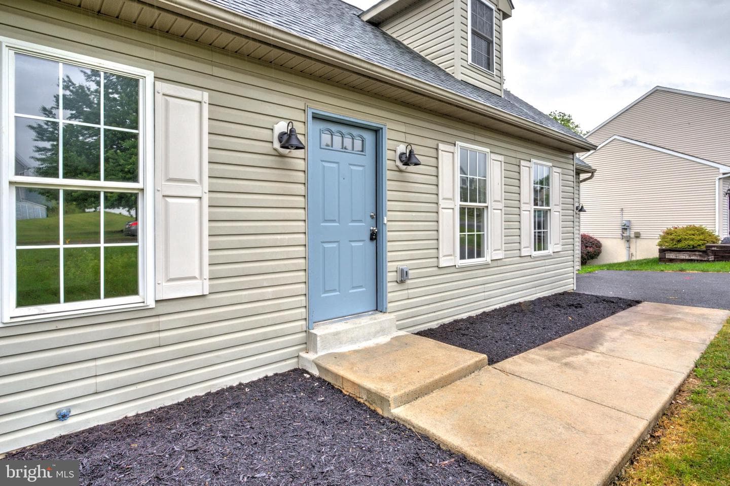 338 Dogwood Ln photo 37