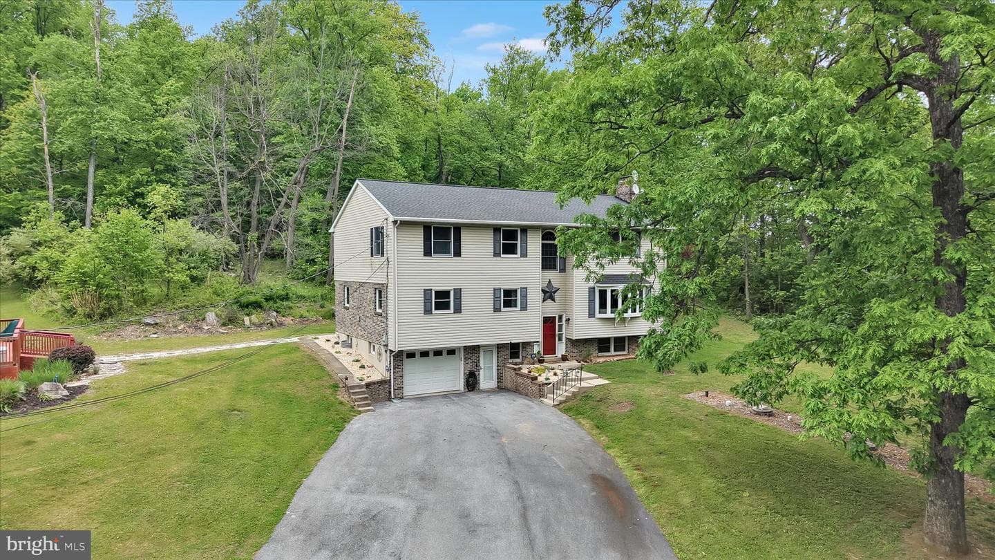 5220 Oley Turnpike Road photo 9