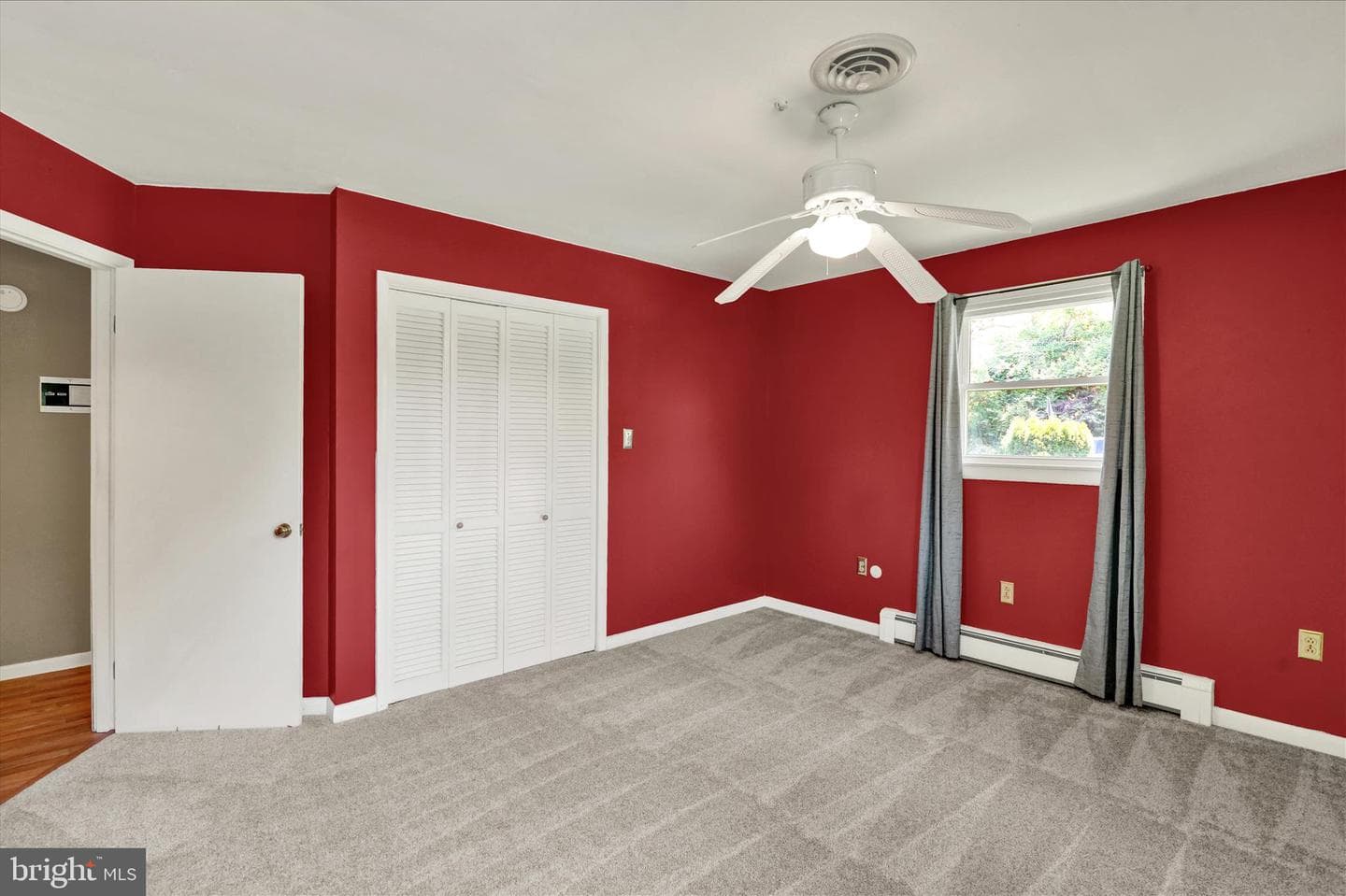 833 Joan Tc photo 35