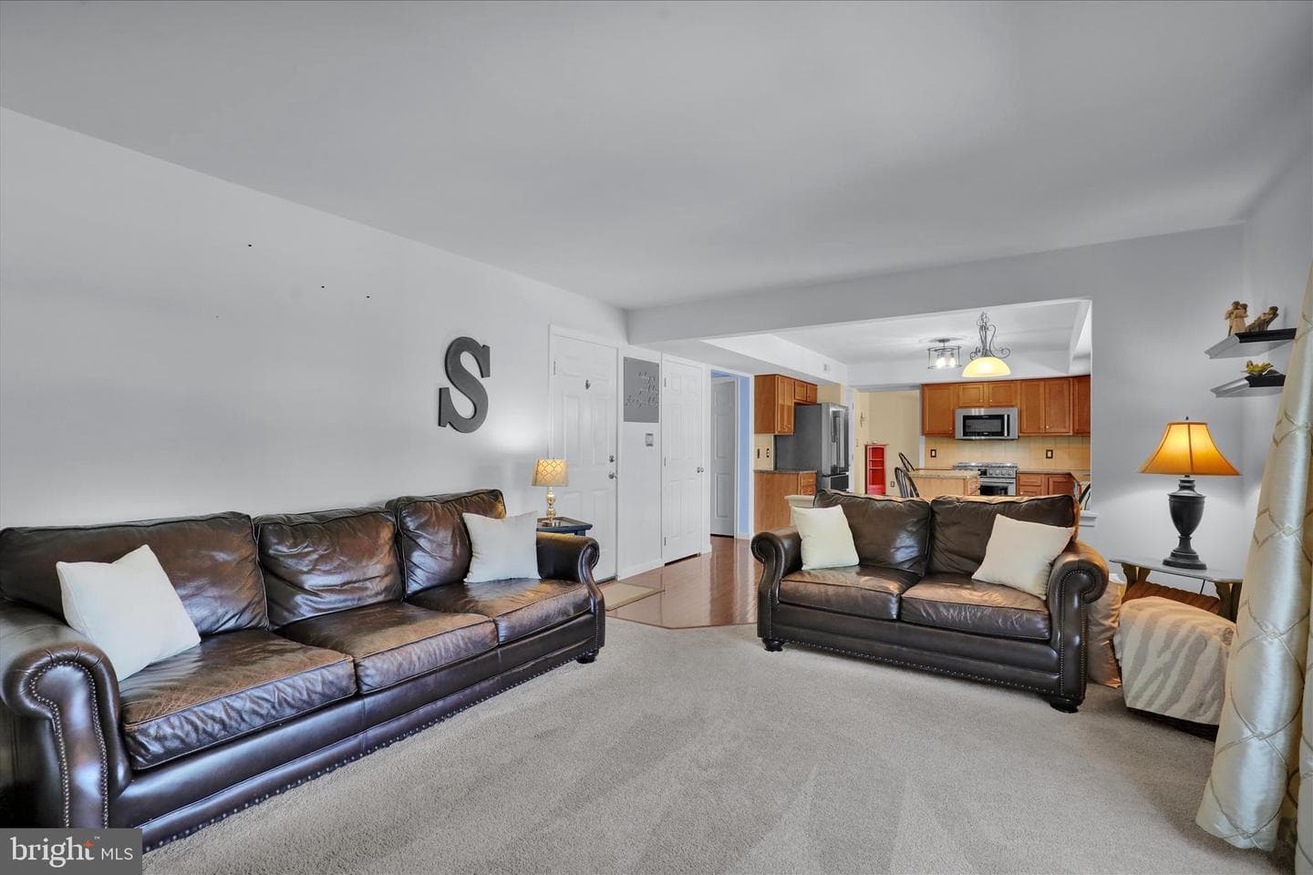615 W Pine Street photo 23
