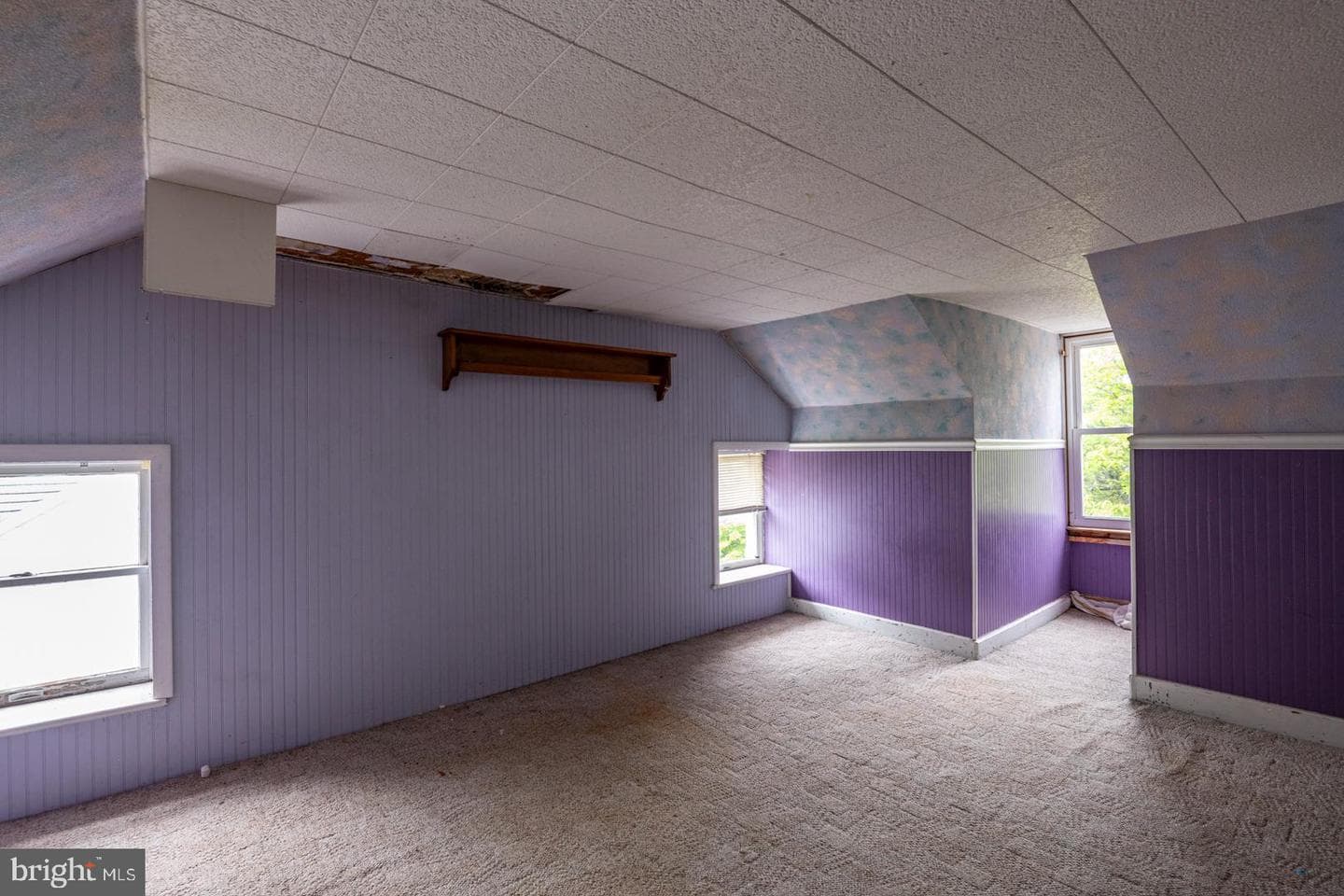 209 W Franklin Street photo 23