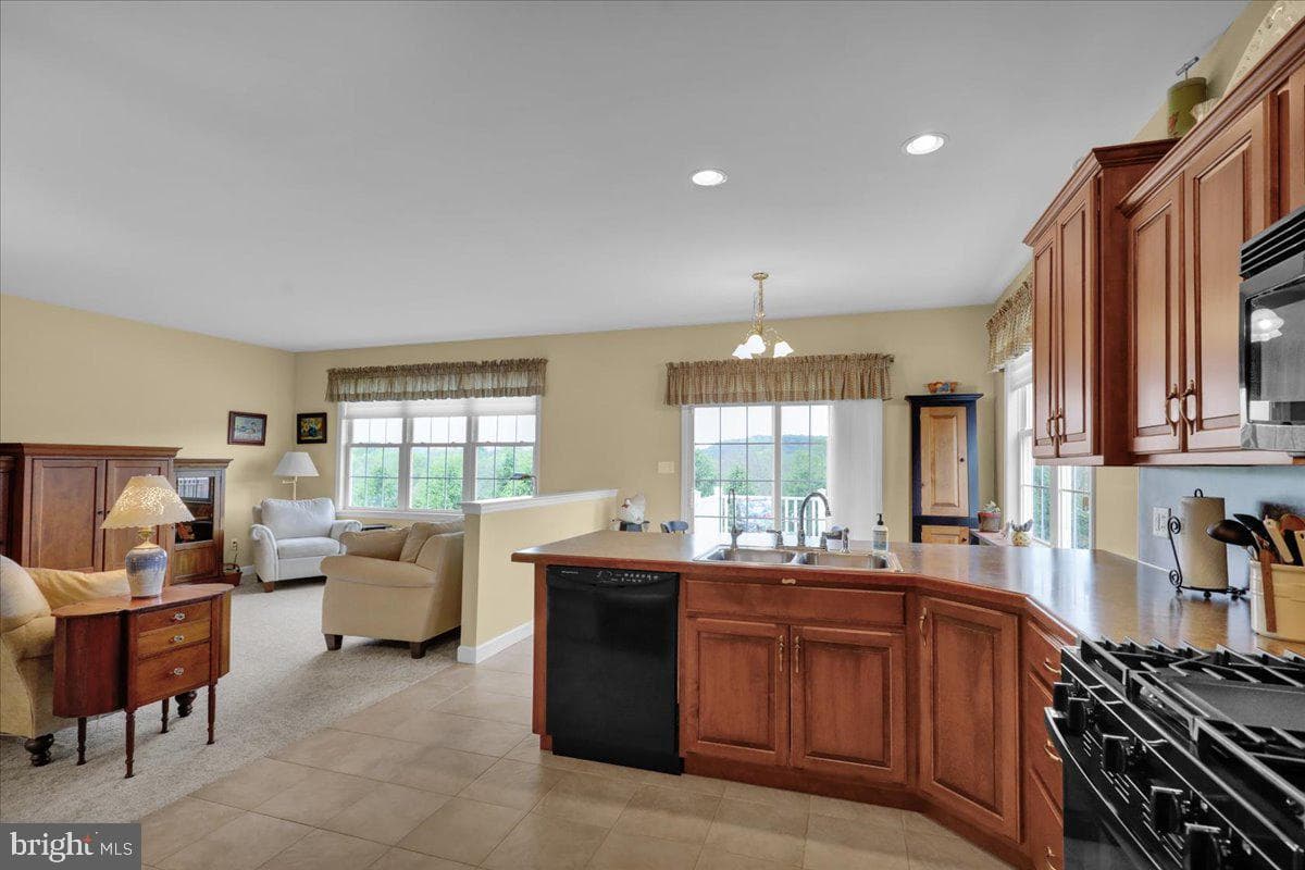 415 Westbury Drive photo 14