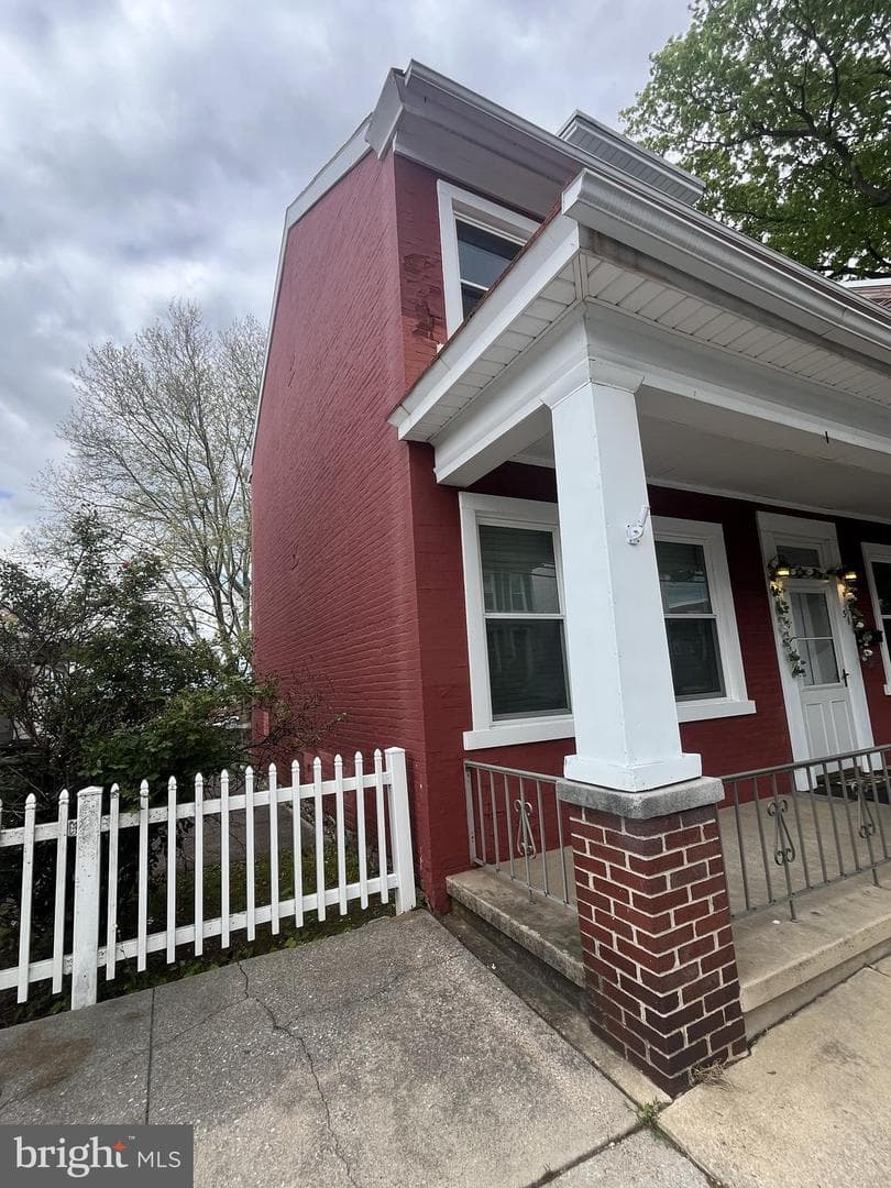 311 W High Street photo 21