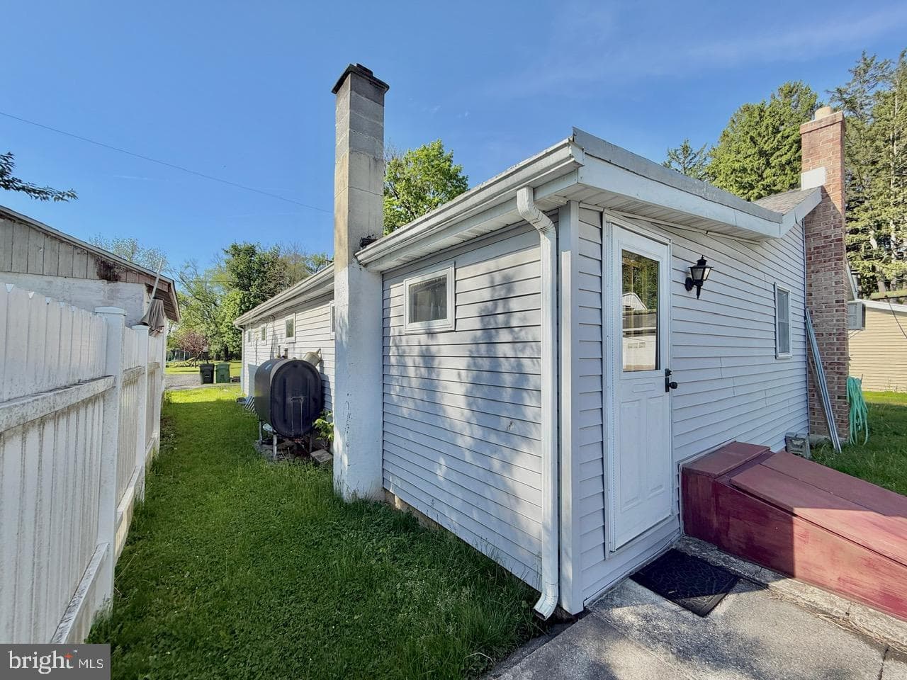 393 Park Road photo 5
