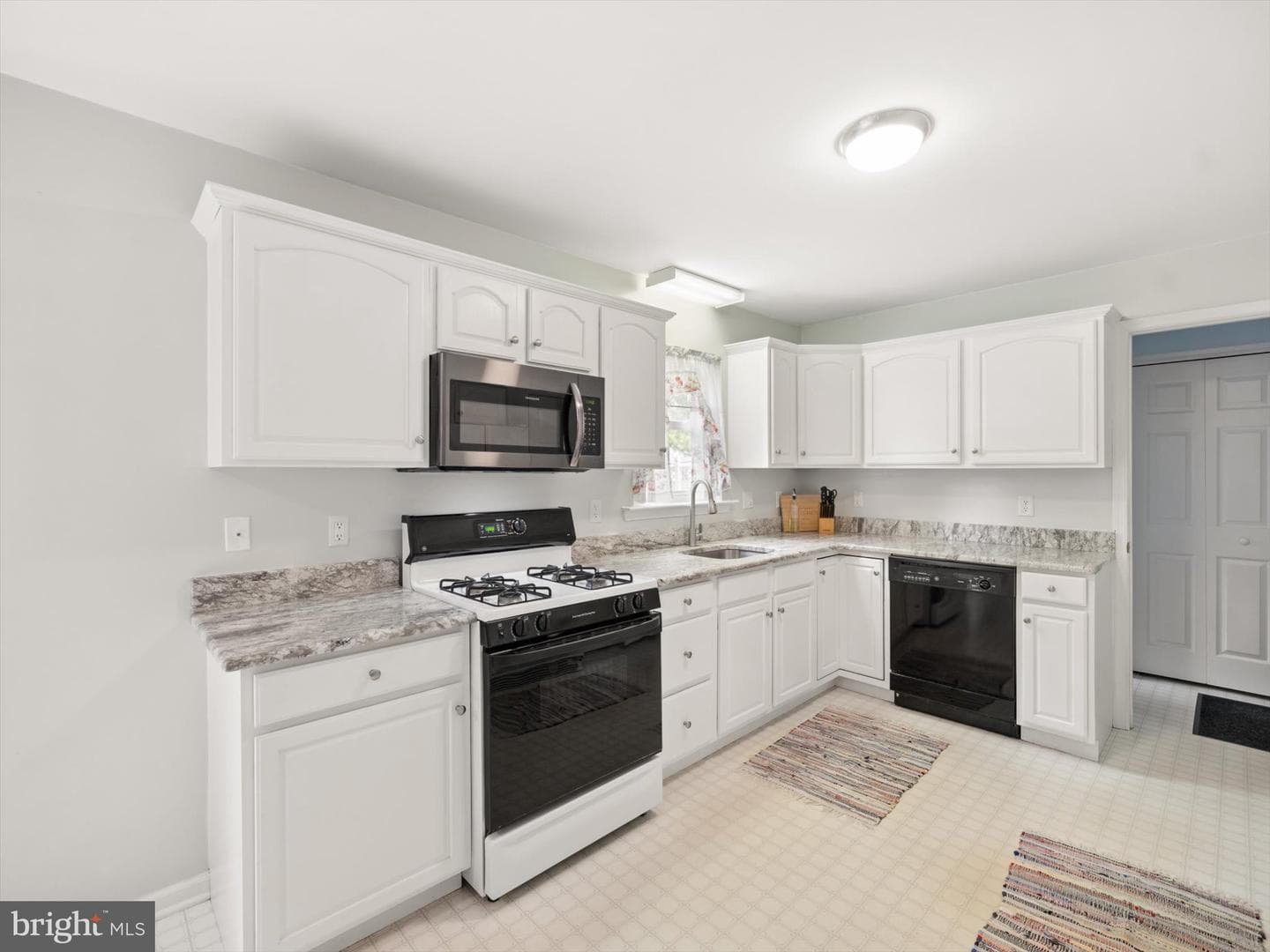 115 Clarion Drive photo 15