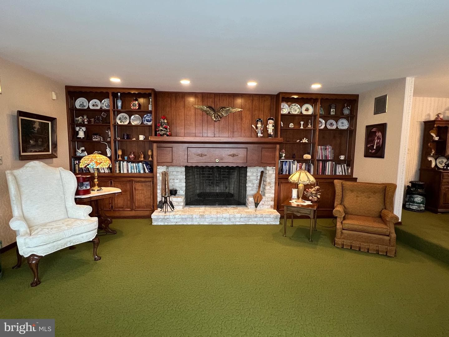 540 Lyman Avenue photo 8