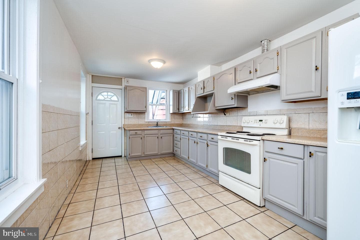 133 Greenwich St photo 12