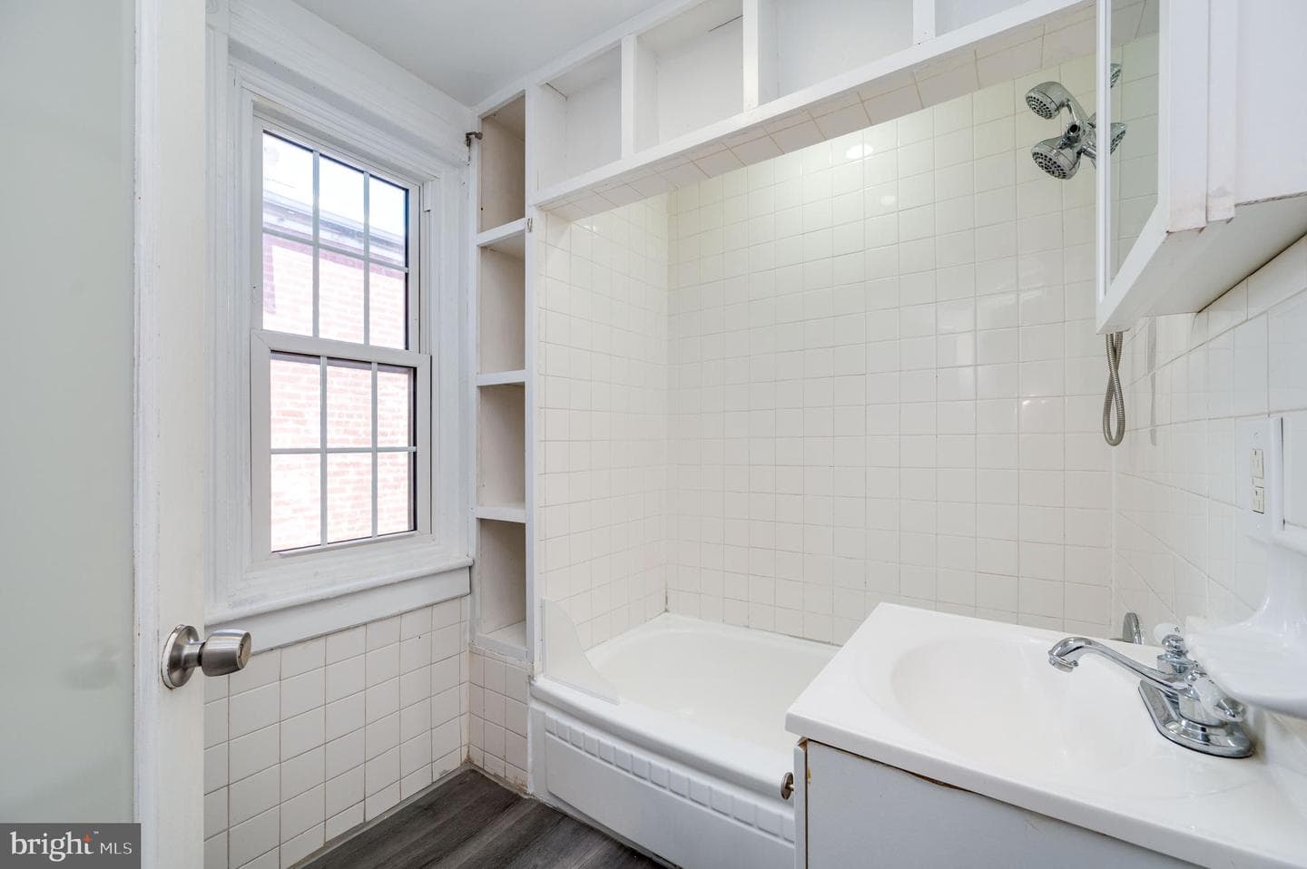 133 Greenwich St photo 18
