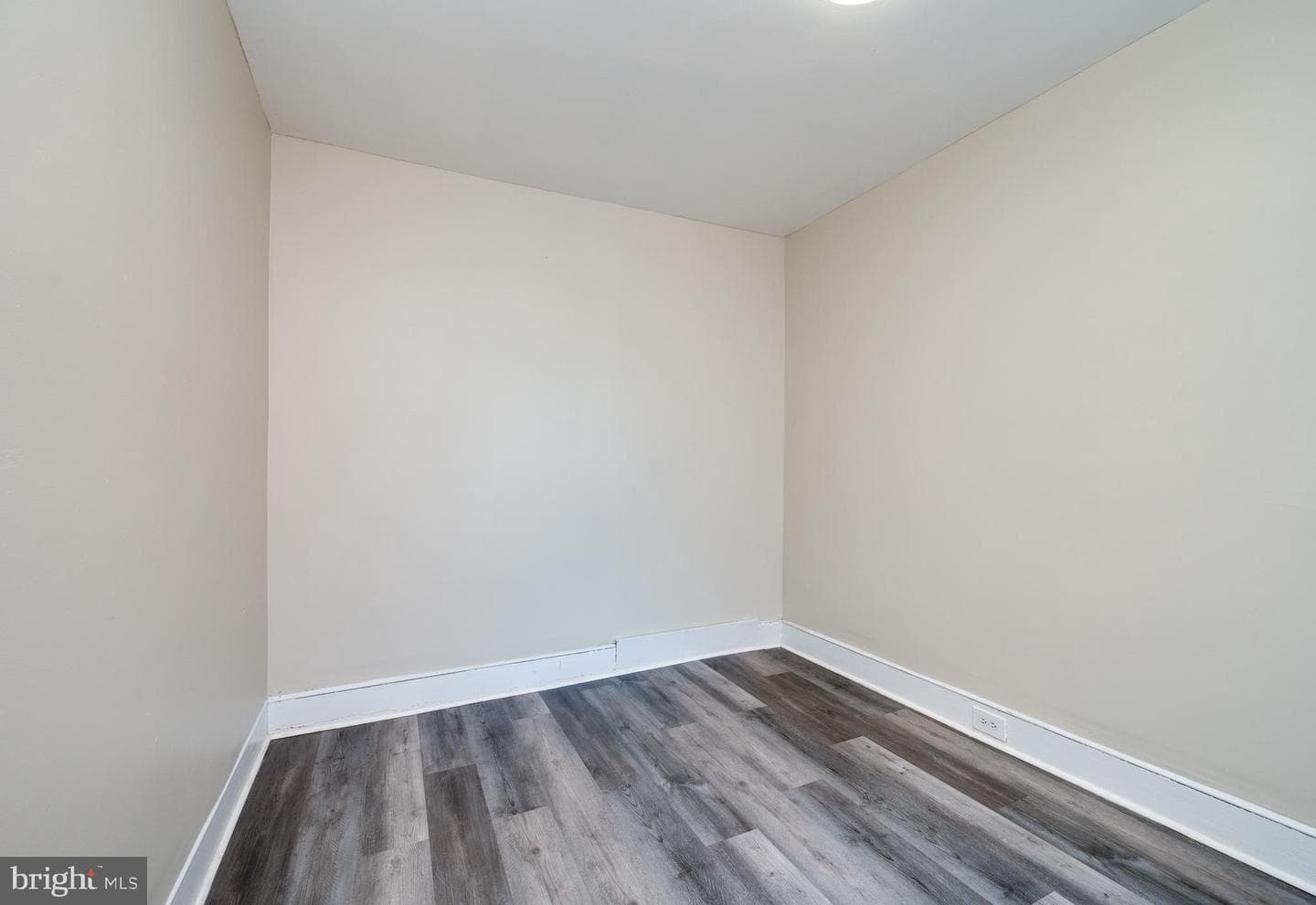 133 Greenwich St photo 27