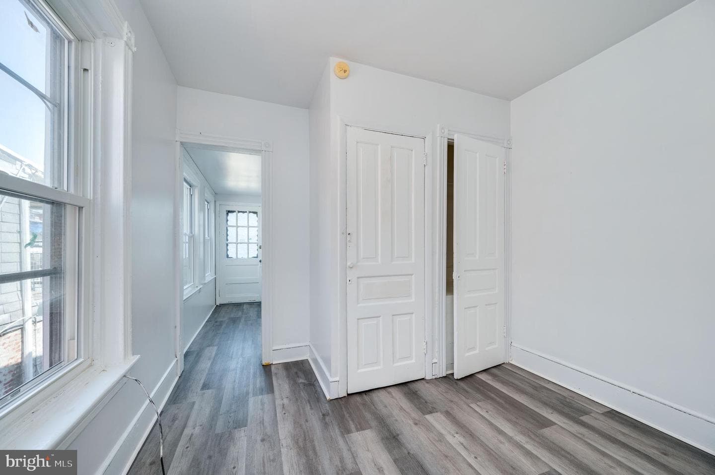 133 Greenwich St photo 29