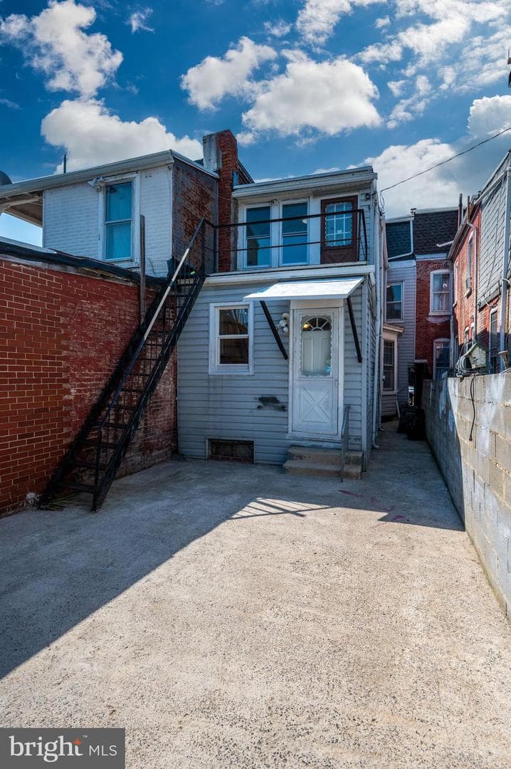 133 Greenwich St photo 35