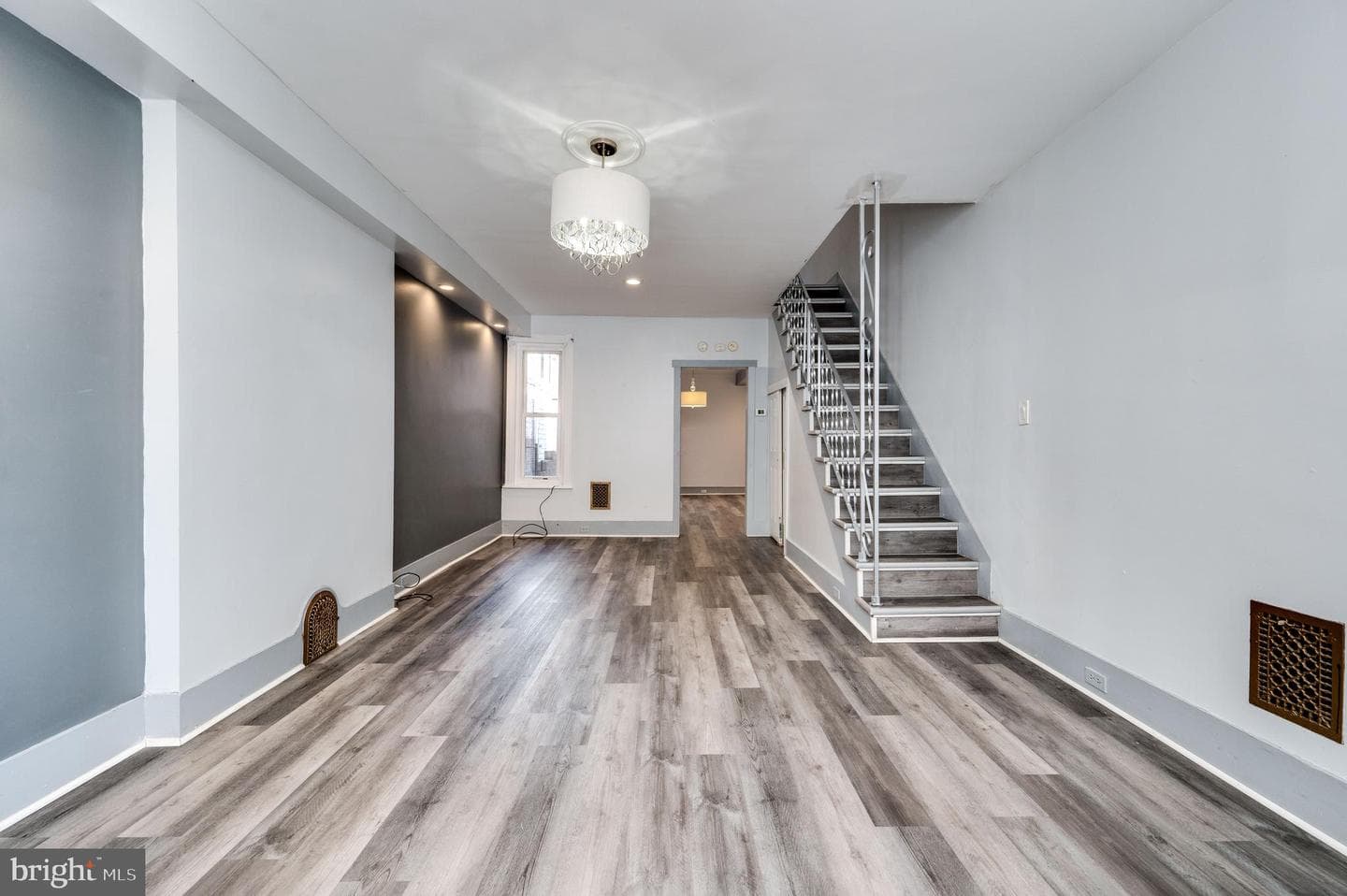 133 Greenwich St photo 5