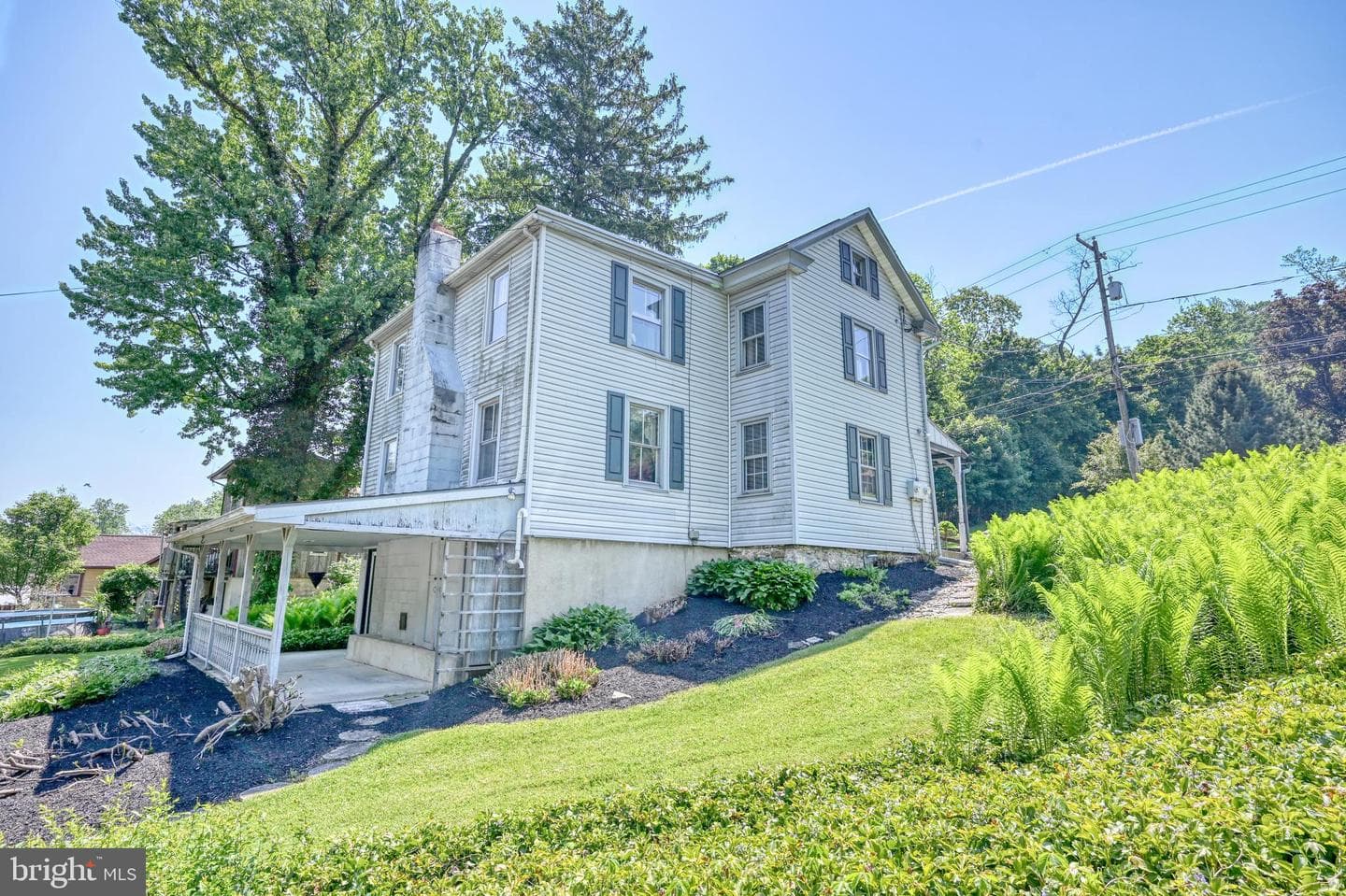 363 N Galen Hall Road photo 26