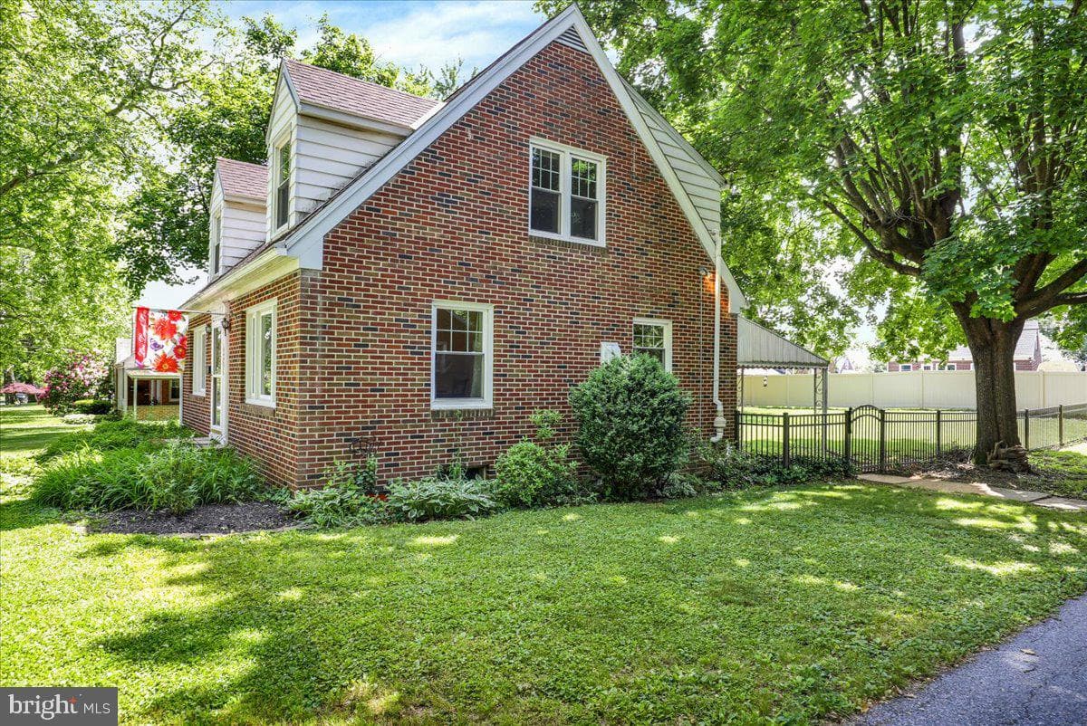 4306 5th Avenue photo 28