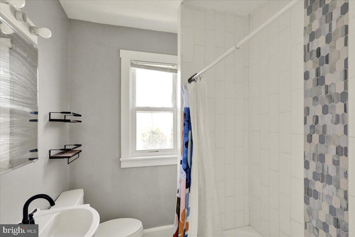 1820 Portland Avenue photo 21