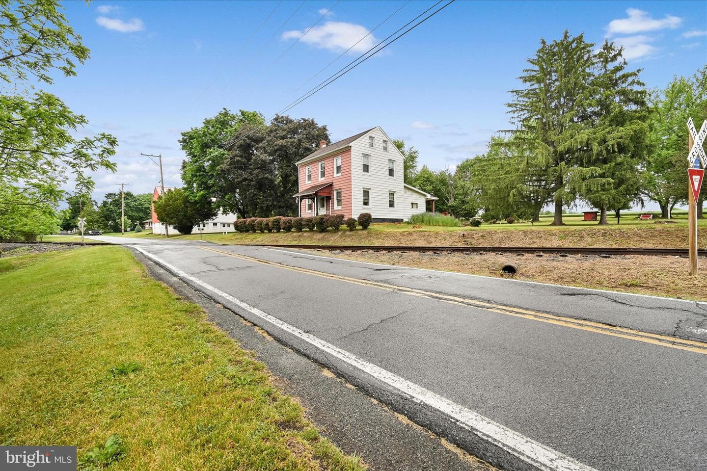 809 Water Street photo 16