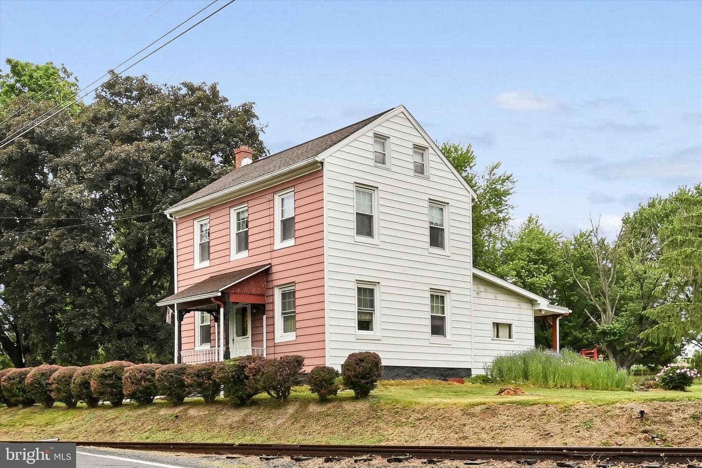 809 Water Street photo 2