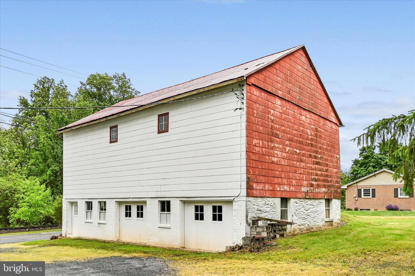 809 Water Street photo 5