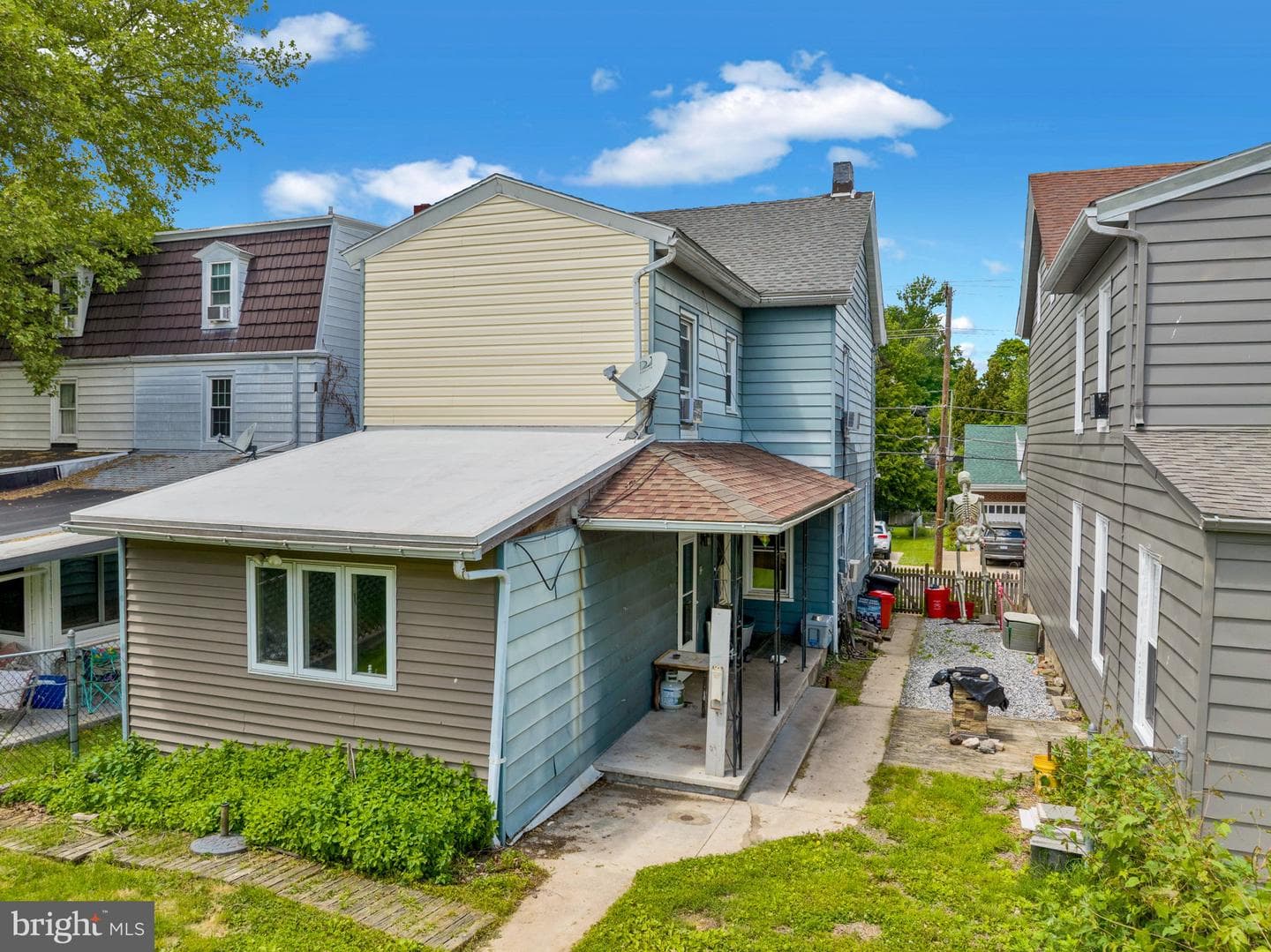 28 E Front Street photo 12
