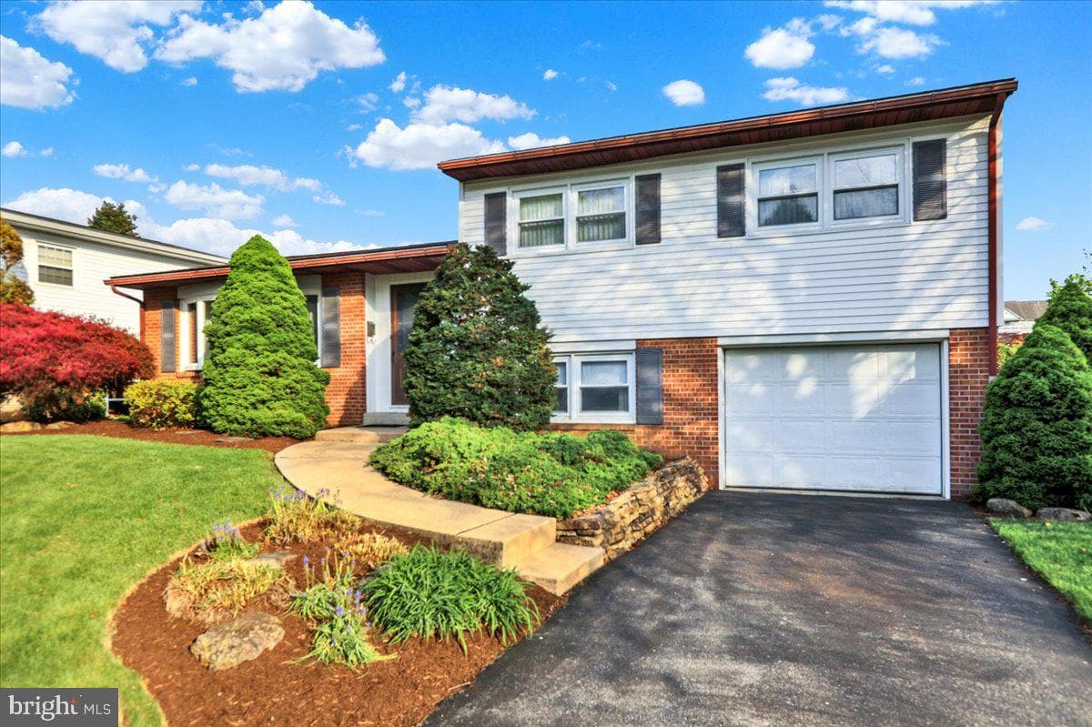 74 Oberlin Avenue photo 4
