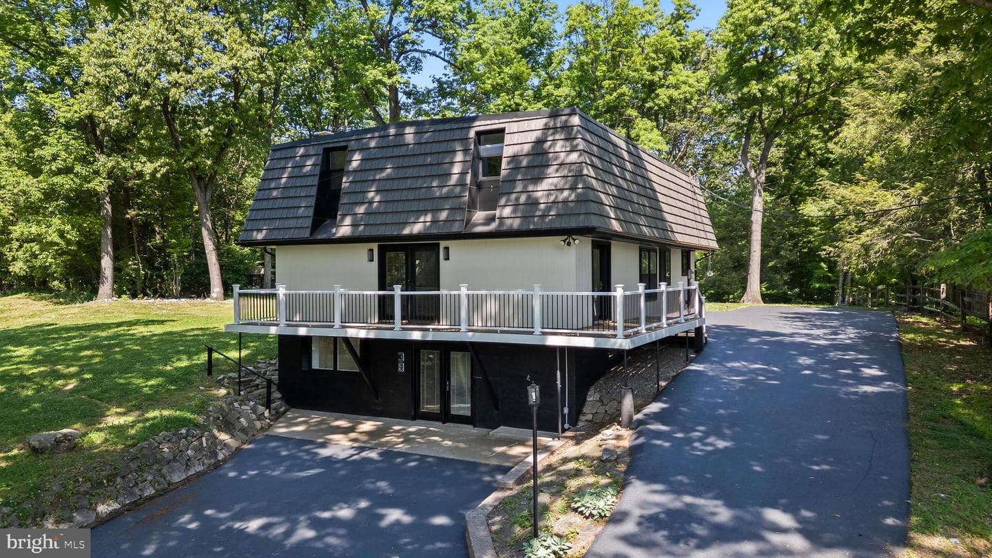 38 Dogwood Drive photo 2