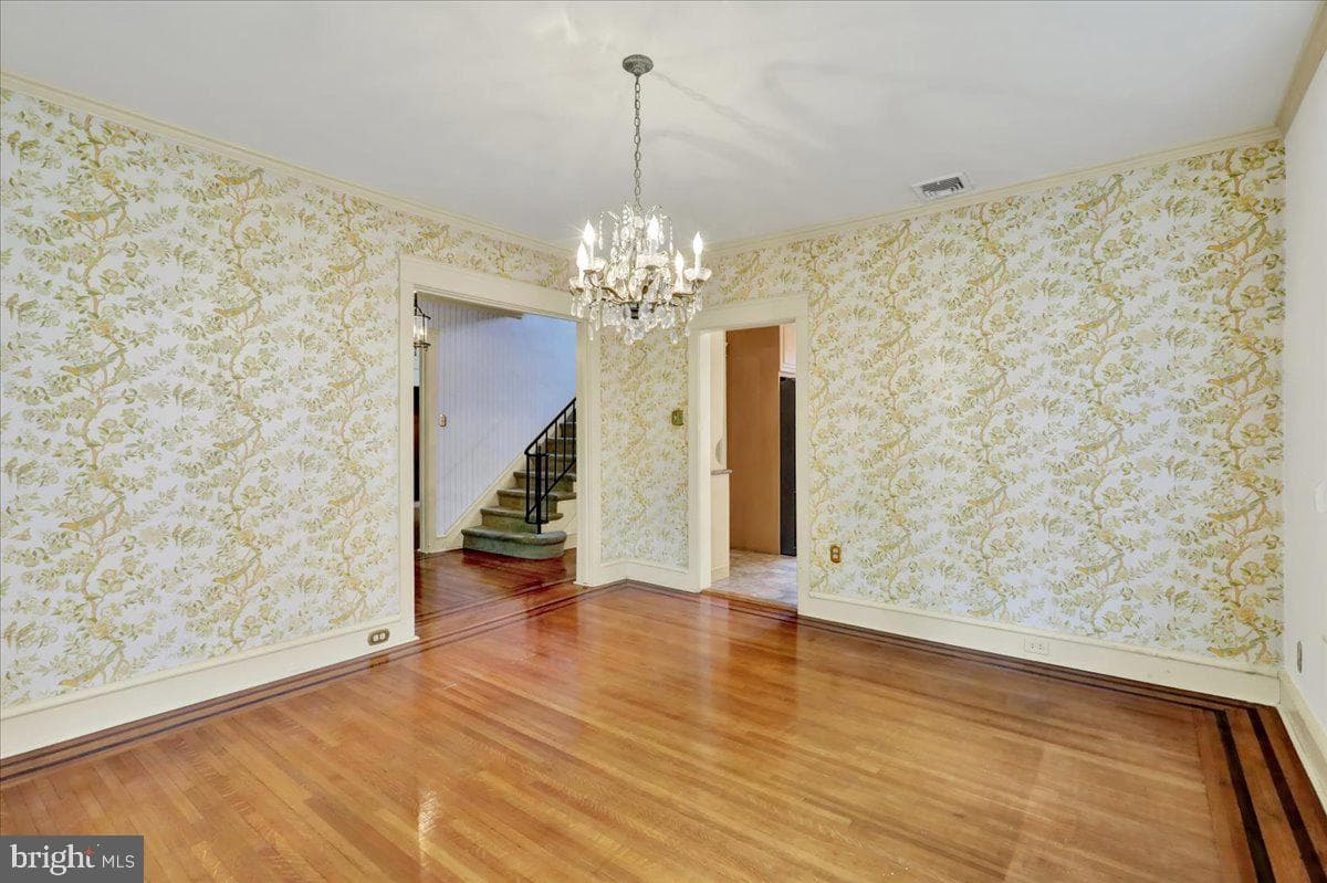 1506 Dauphin Avenue photo 12