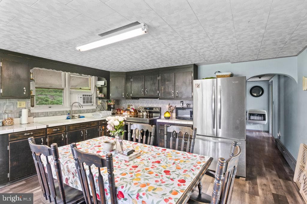 1644 Moselem Springs photo 11