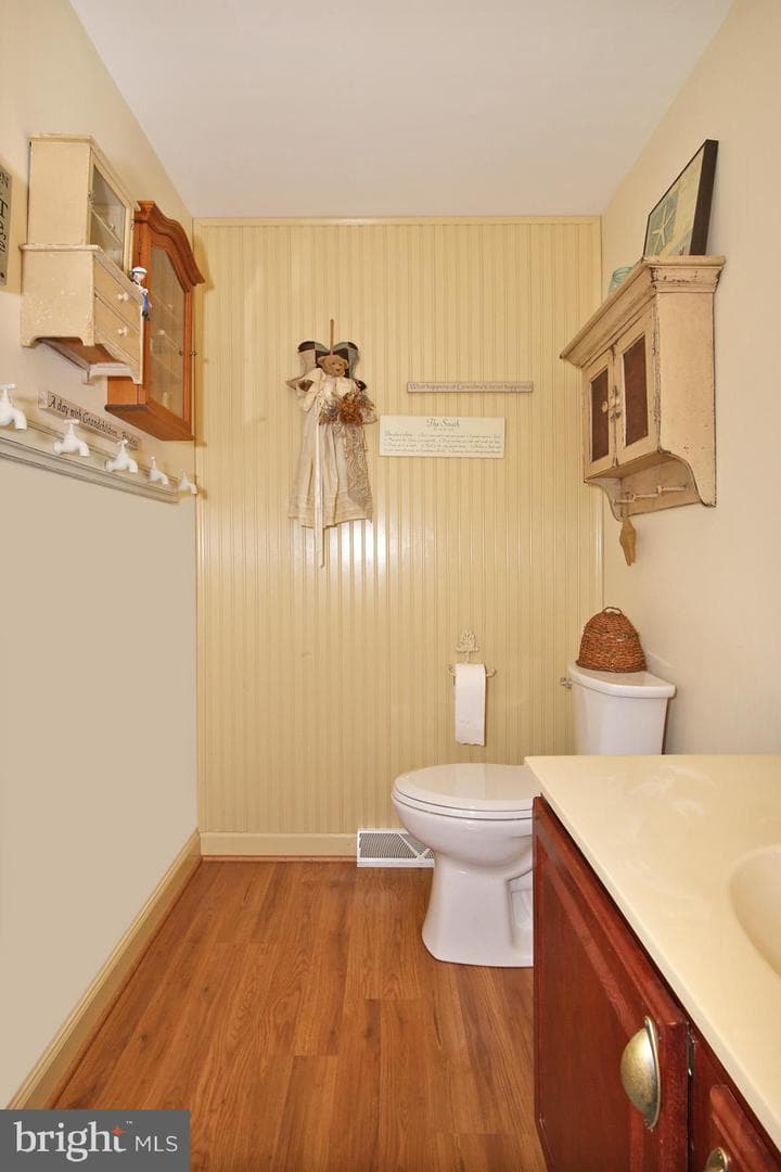 411 Omicron Place photo 14