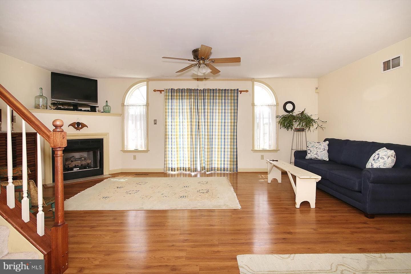 411 Omicron Place photo 20