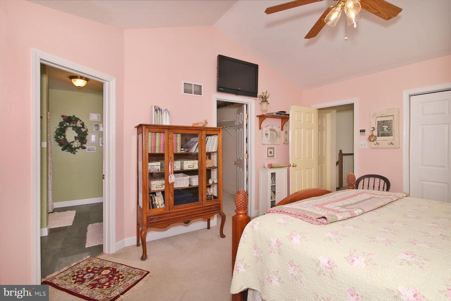 411 Omicron Place photo 37