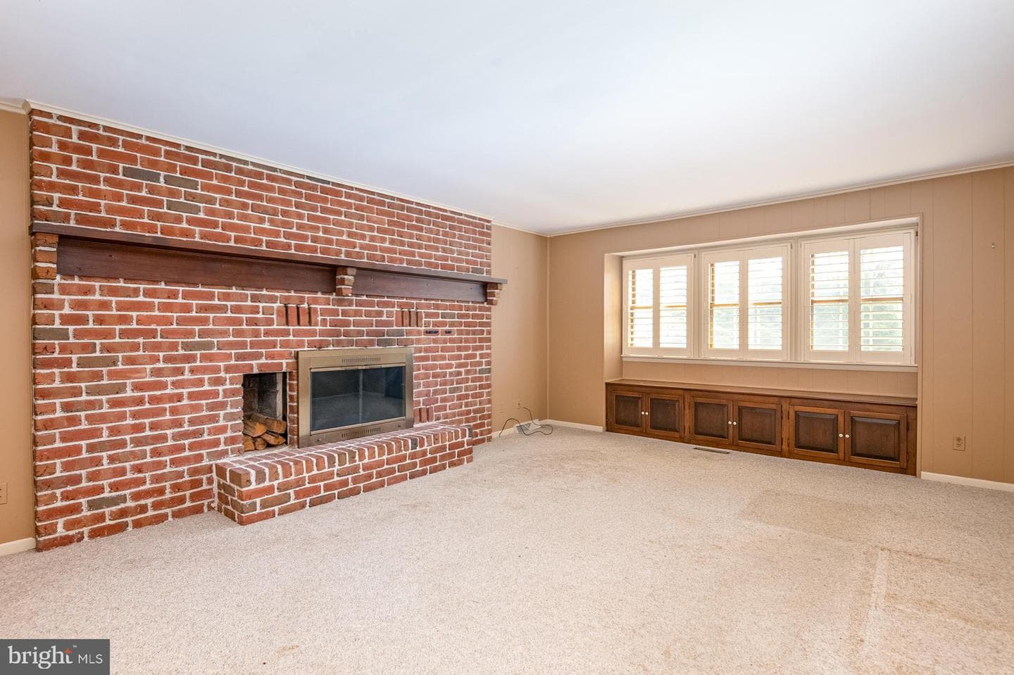 140 Hoch Avenue photo 11