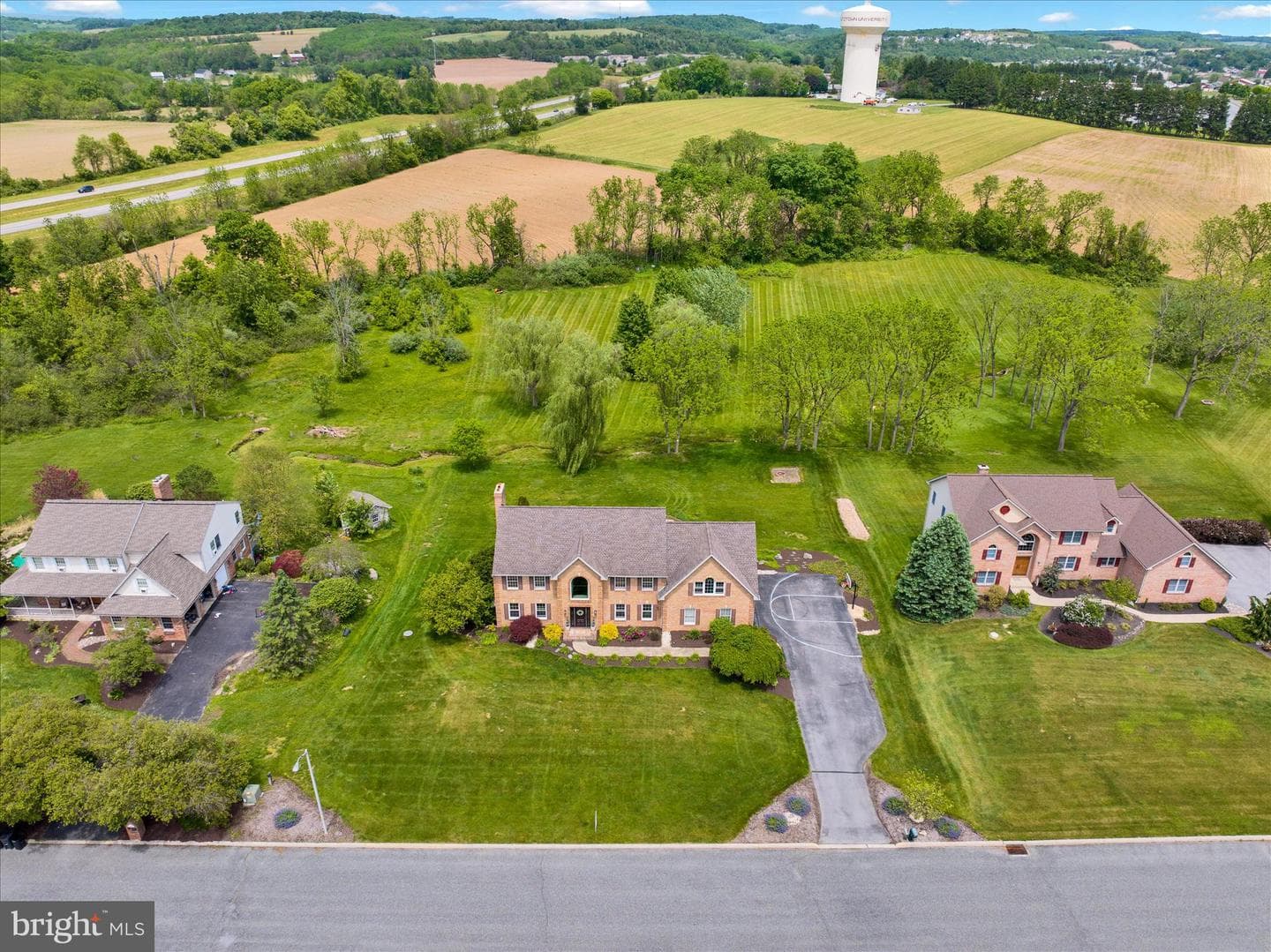 31 Ivy League Dr photo 59