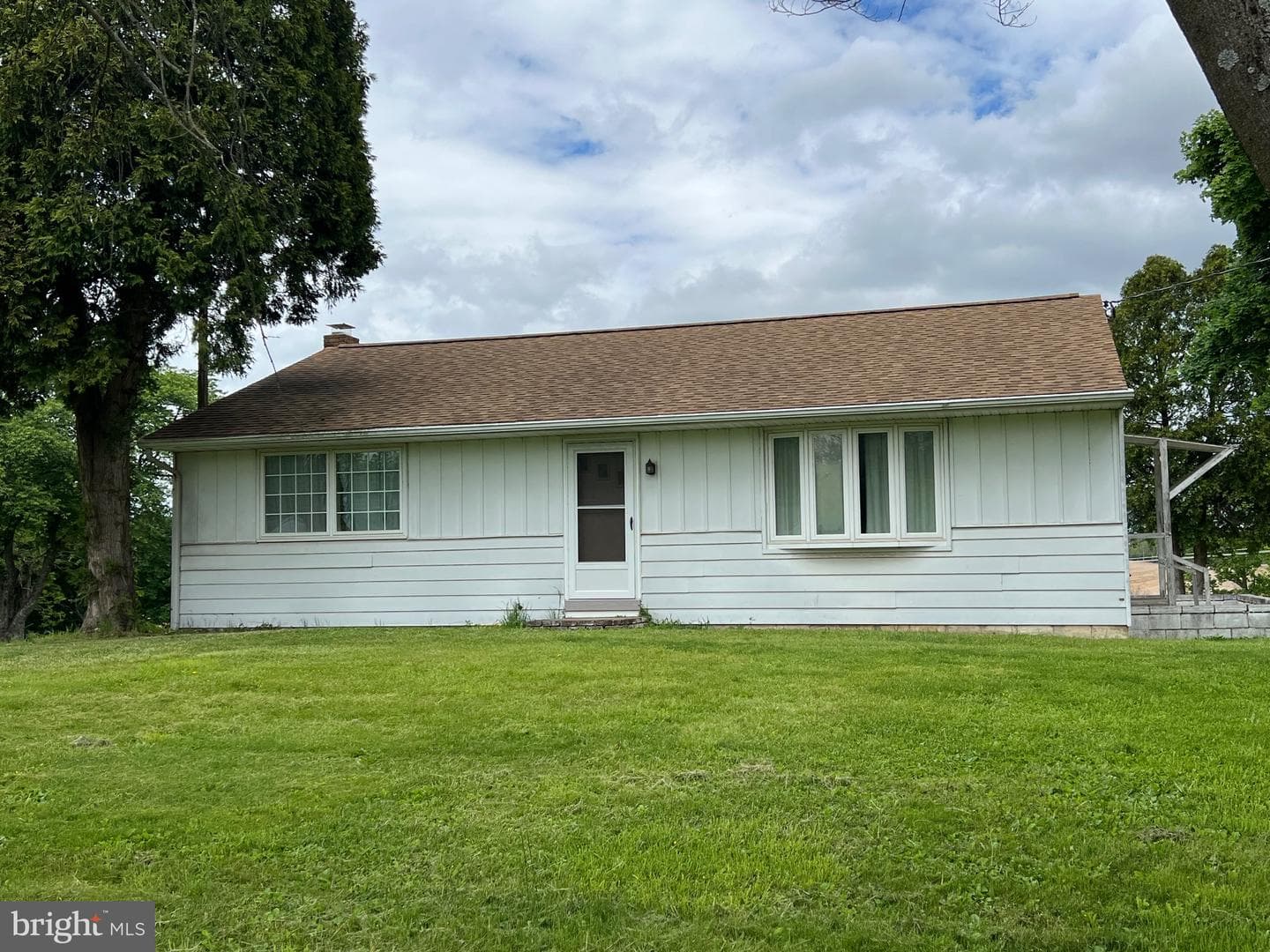 1471 Old Bernville Road photo 15