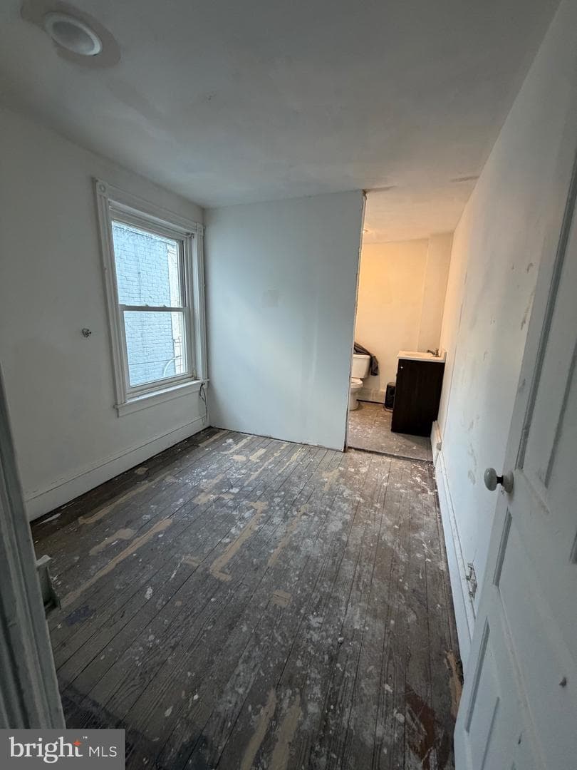 629 Tulpehocken Street photo 4
