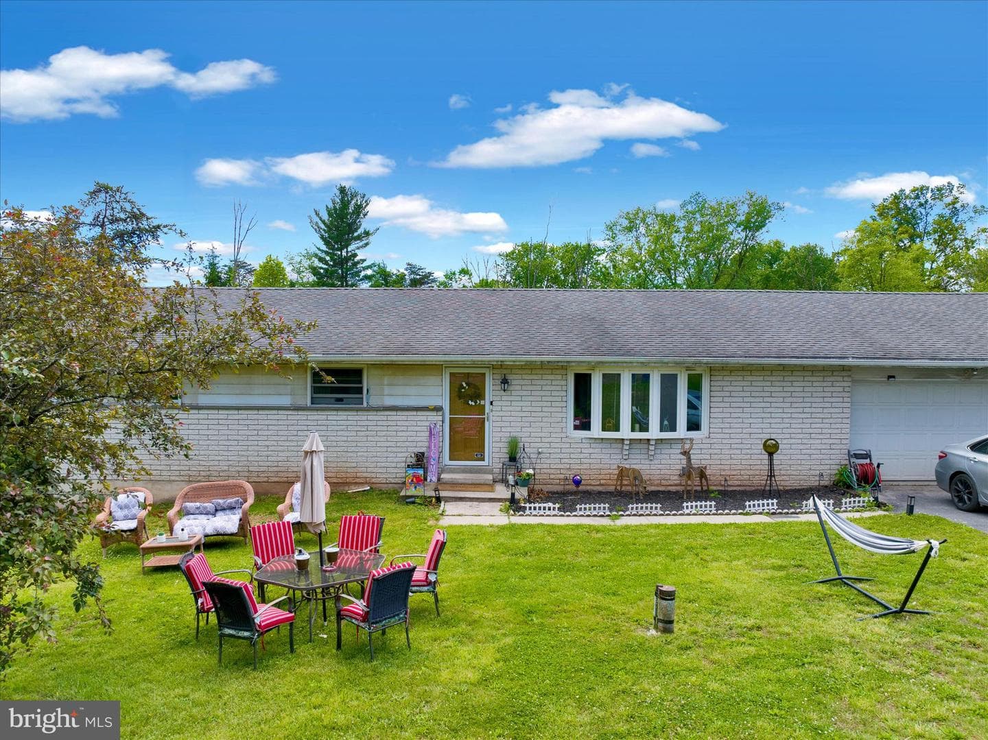 88 Spruce Avenue photo 23