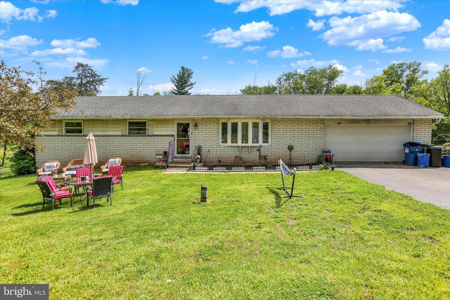 88 Spruce Avenue photo 26