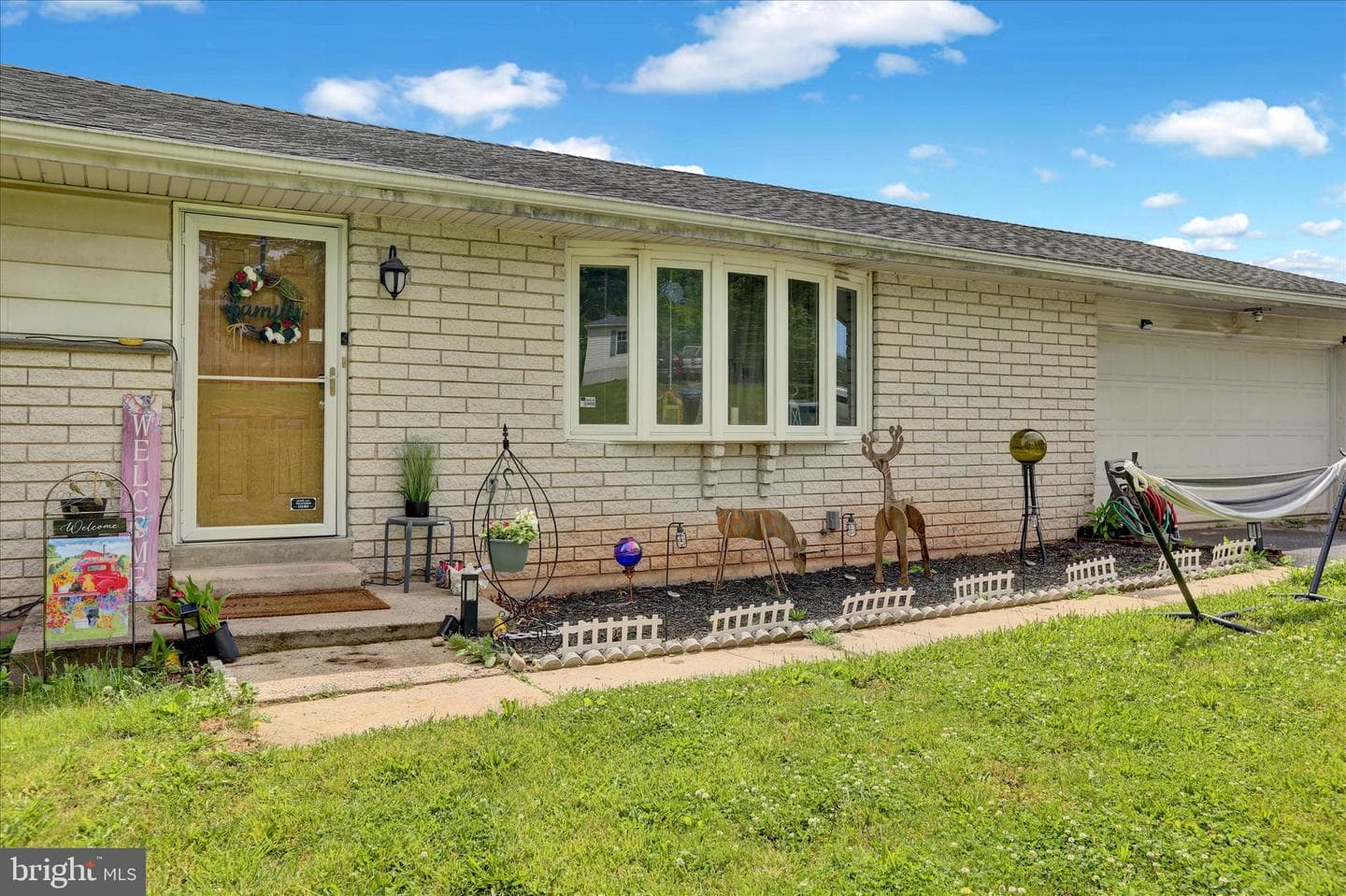 88 Spruce Avenue photo 9