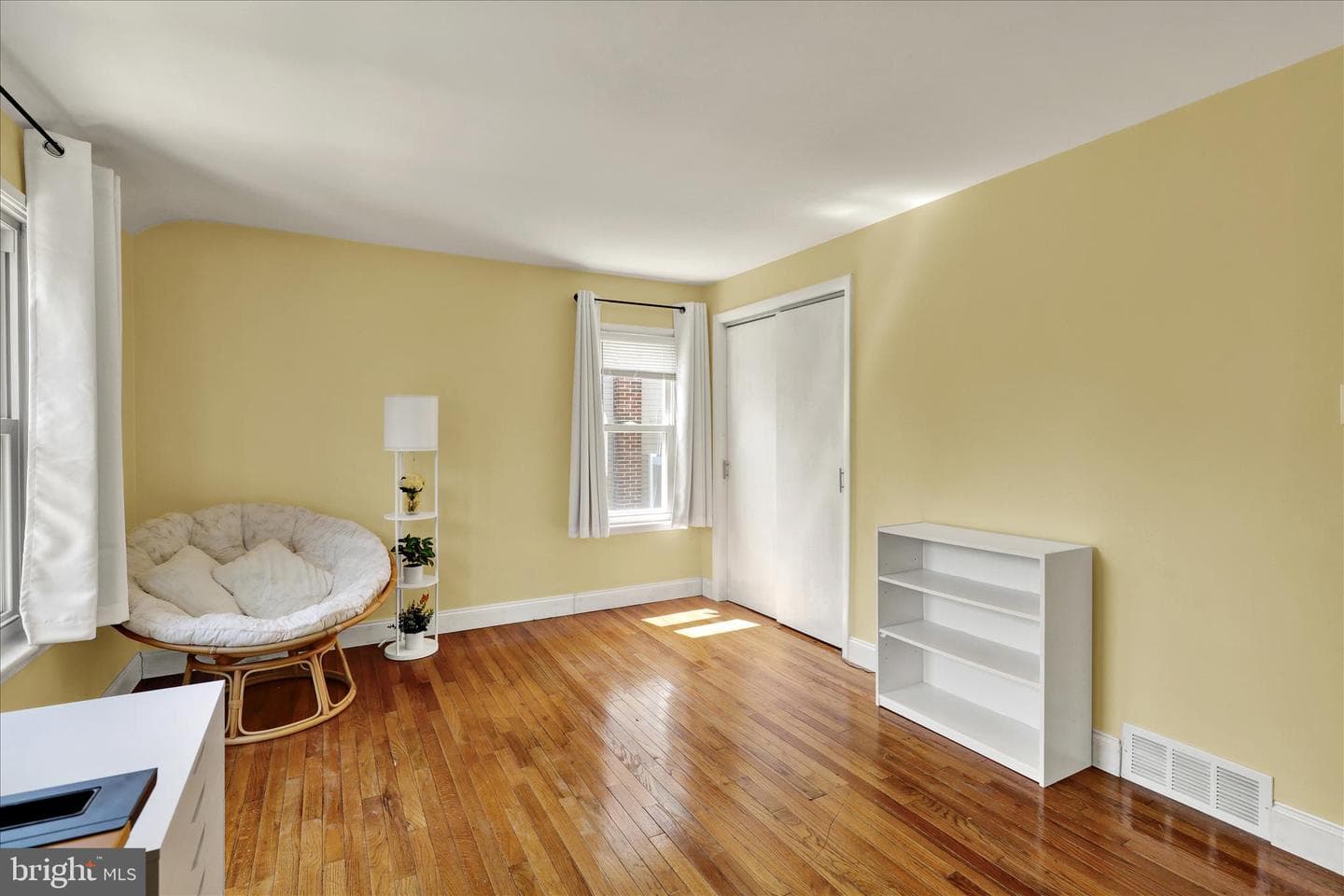 17 E Park Road photo 15