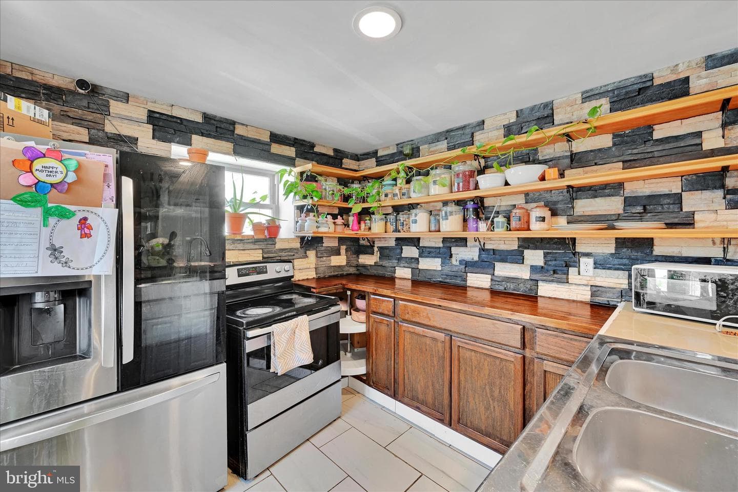 138 S 11th Street photo 13