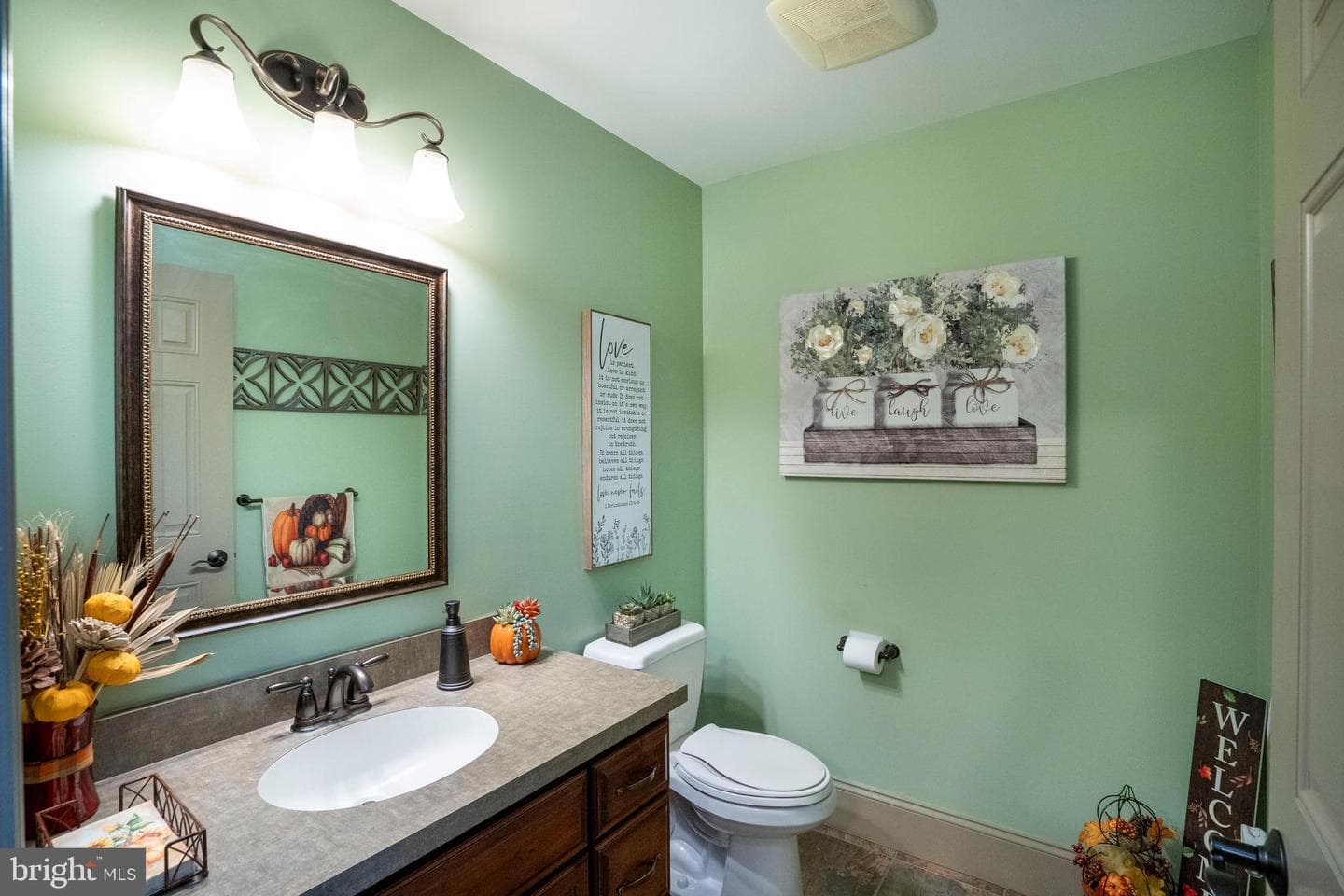479 Imperial Drive photo 22