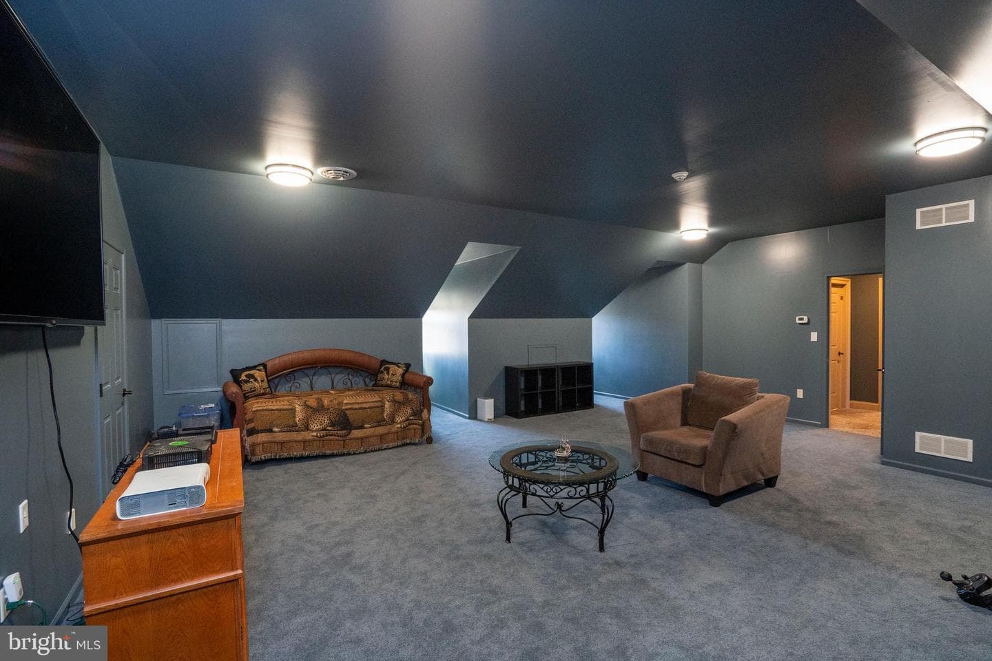479 Imperial Drive photo 38