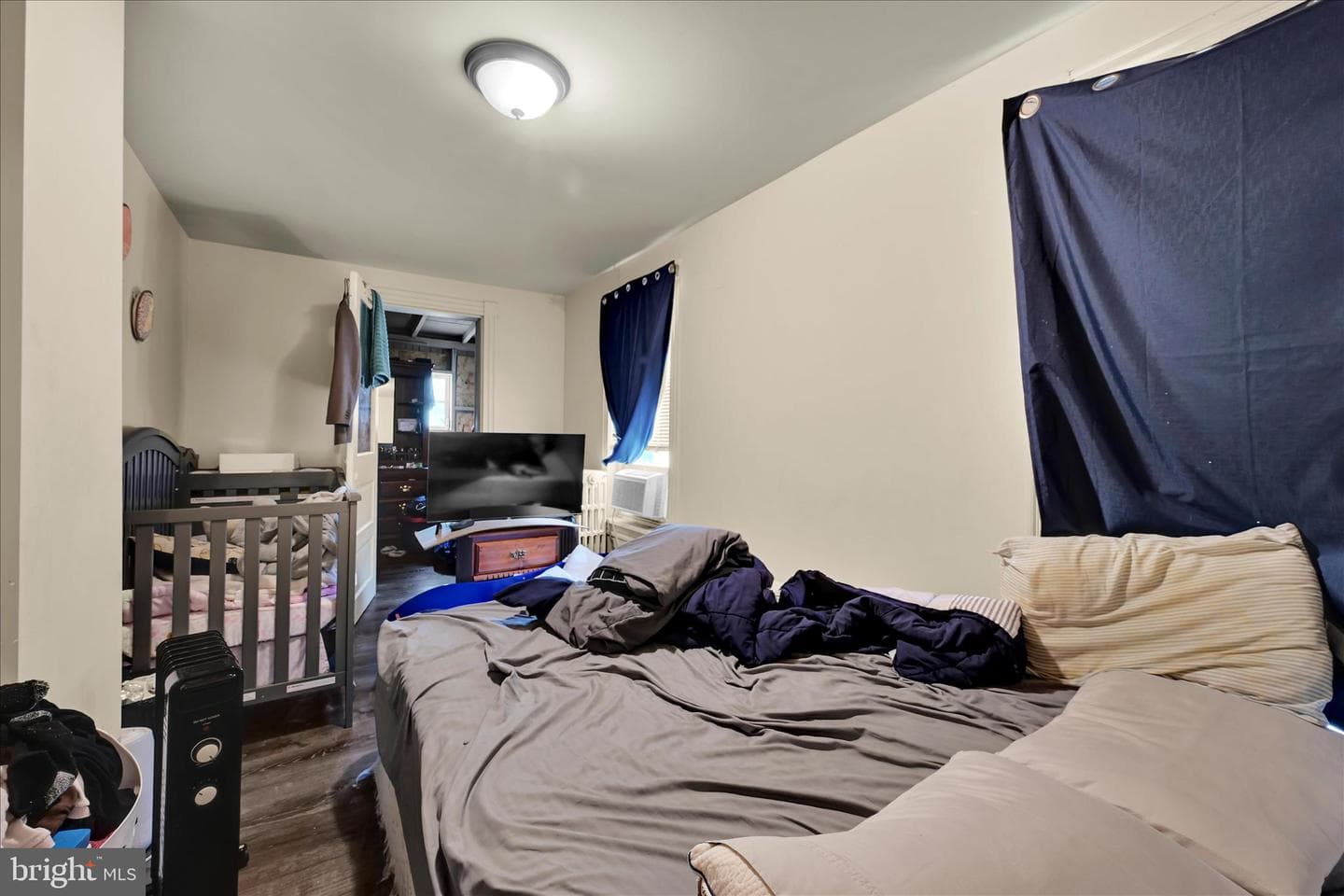 1349 Moss Street photo 20