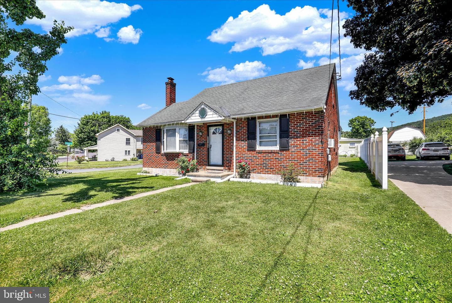 4011 Kutztown Road photo 2