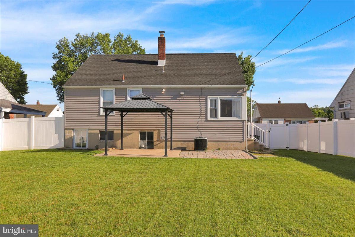 513 Harding Avenue photo 8