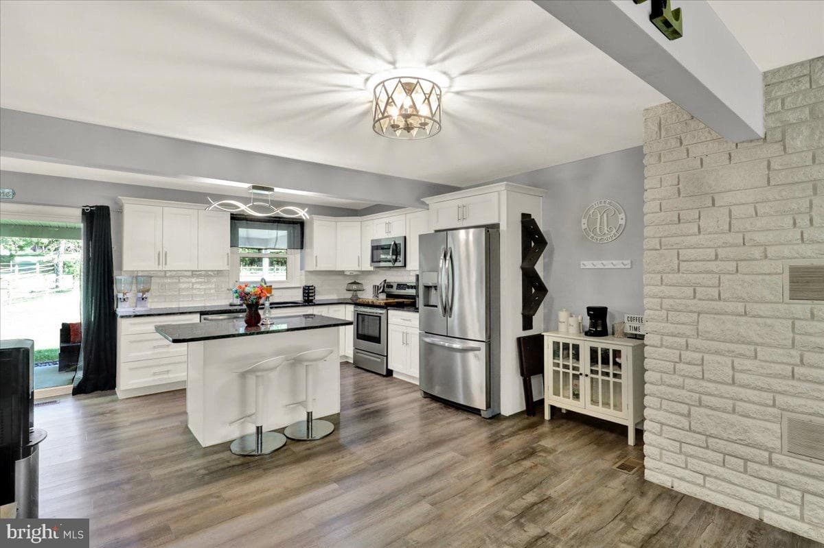 325 Faust Road photo 13