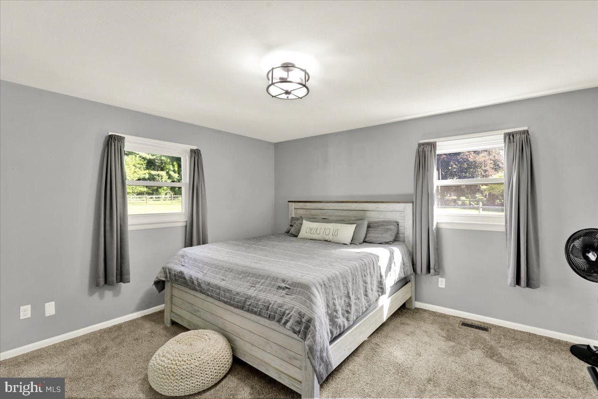 325 Faust Road photo 18