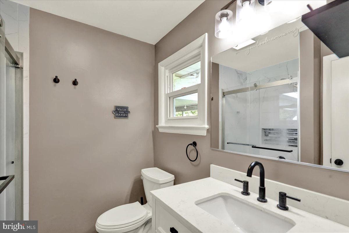 325 Faust Road photo 28