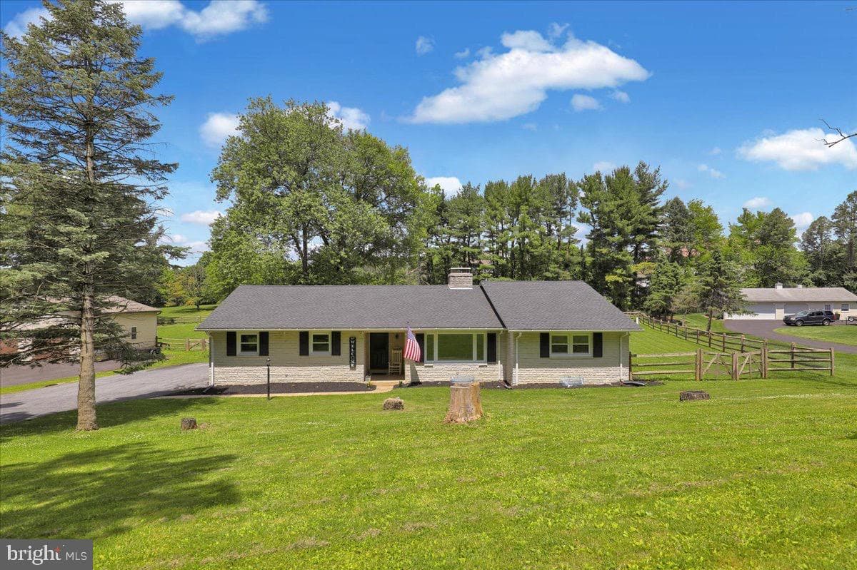 325 Faust Road photo 40