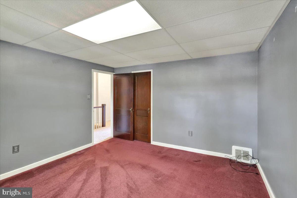 309 Sycamore Road photo 10